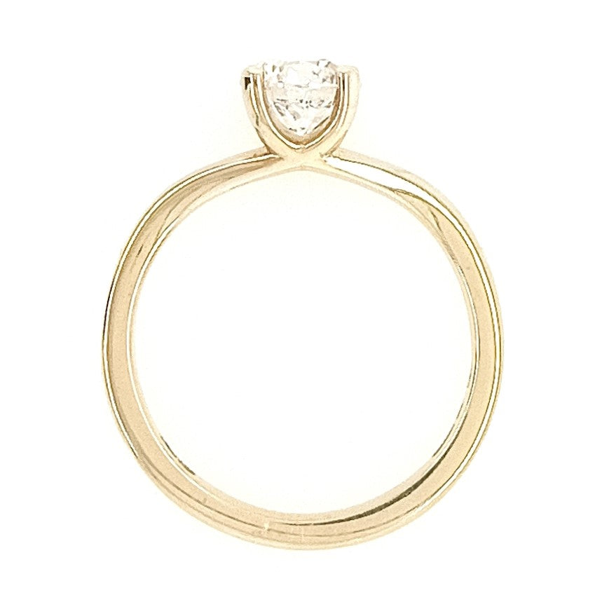 18ct Yellow Gold XISS Ring Round Brillant Cut Diamond