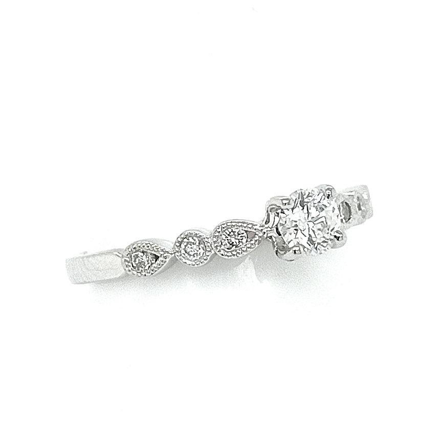 Platinum Vintage Style Diamond Ring