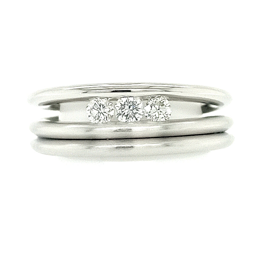 Platinum Satin and Polished Spiral, Brilliant-cut Diamond Ring