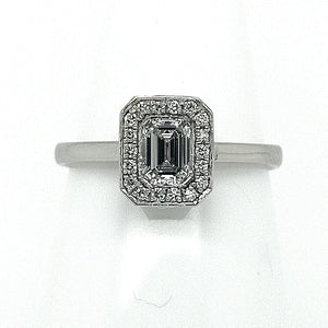 Platinum Emerald-cut Diamond DECO-AURA Ring