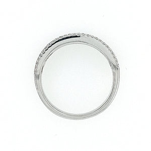 18ct White Gold Half-set Baguette & Brilliant-cut Diamond Ring