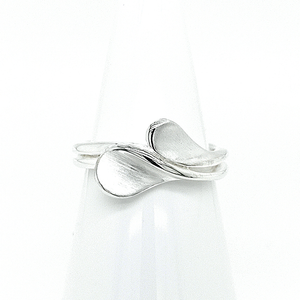 Silver Two Concave Comma Ring