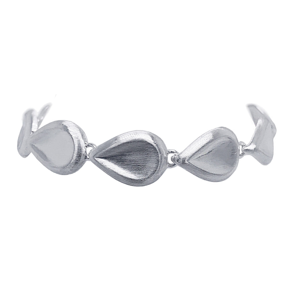 Silver Concave Teardrop Link Bracelet